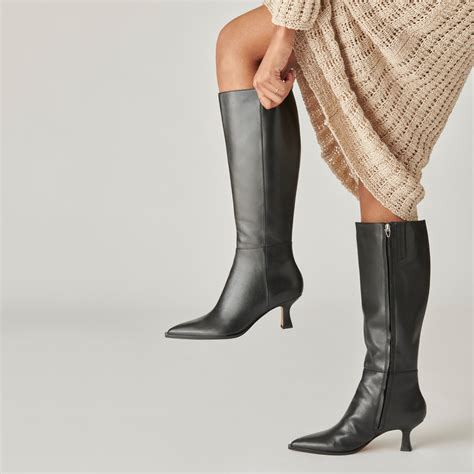 dolce vita boots clearance.